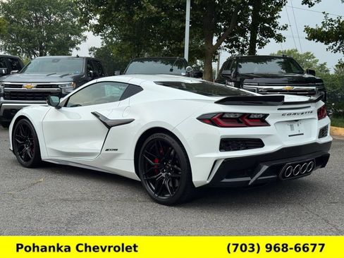 Used 2026 Chevrolet Corvette Z06 RWD image 3