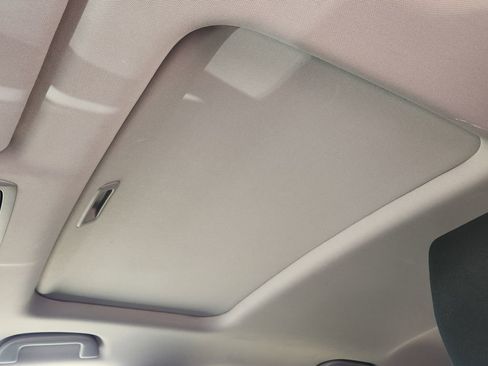 Used 2019 Honda CR-V EX image 24