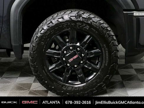 Used 2024 GMC Sierra 2500 AT4 w/ AT4 Premium Plus Package AWD/4WD image 36