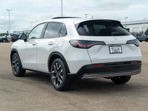 New 2026 Honda HR-V EX-L image 5