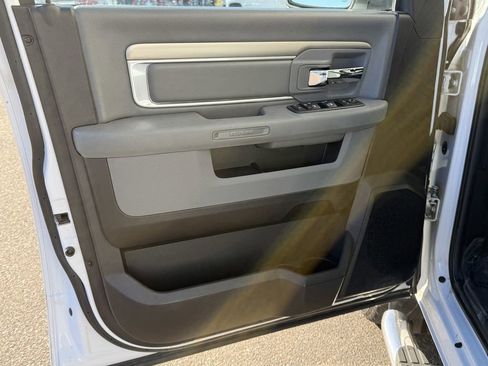 Used 2019 RAM 1500 Big Horn image 13