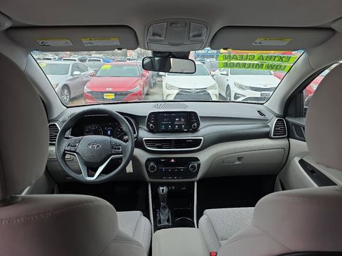 Used 2021 Hyundai Tucson SE image 23
