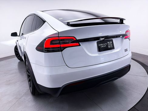 Used 2022 Tesla Model X Plaid AWD/4WD image 9