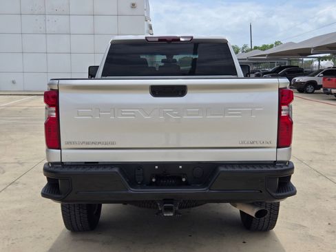 Used 2023 Chevrolet Silverado 2500 Custom w/ Custom Value Package AWD/4WD image 6
