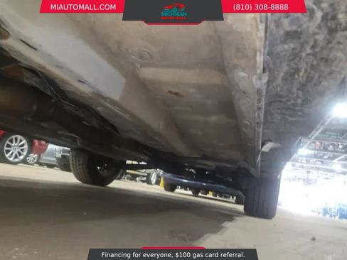 Used 2010 Subaru Outback 2.5i Premium image 12