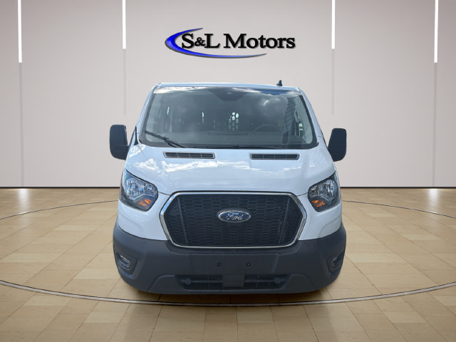 Used 2025 Ford Transit 250 Low Roof w/ Exterior Upgrade Package RWD image 2