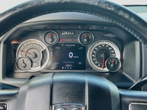 Used 2016 RAM 2500 Big Horn RWD image 12
