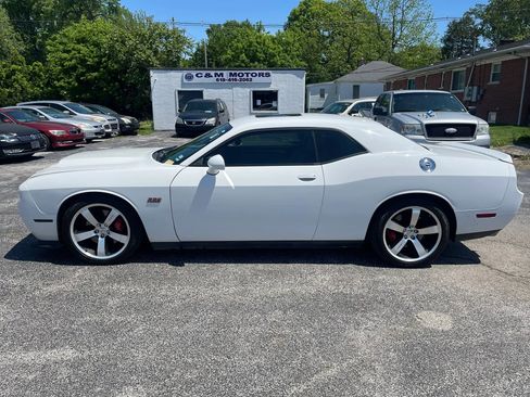 Used 2011 Dodge Challenger SRT8 RWD image 1