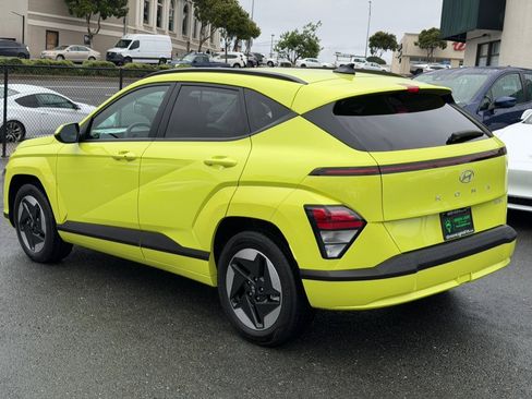 Used 2024 Hyundai Kona SEL image 7