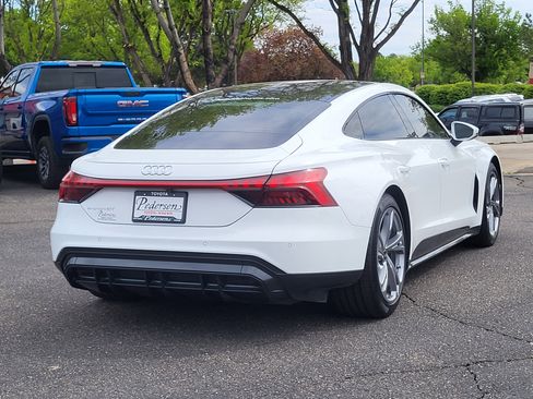 Used 2022 Audi e-tron GT Premium Plus AWD/4WD image 2
