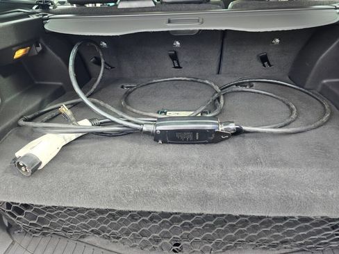 Used 2013 Ford C-MAX Energi SEL FWD image 18