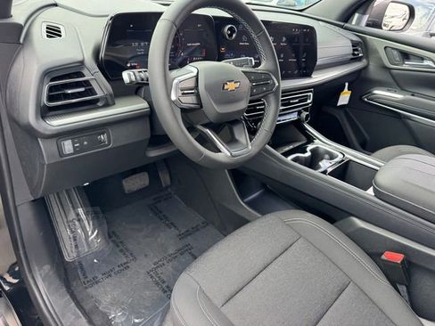 New 2026 Chevrolet Traverse LT w/ Driver Confidence Package FWD image 15