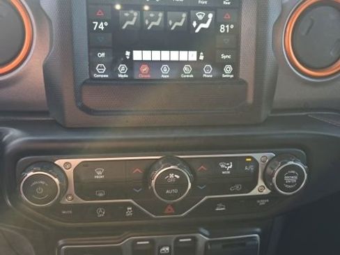 Used 2021 Jeep Gladiator Mojave w/ Trailer Tow Package image 25