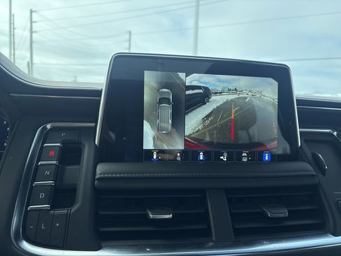 Used 2023 Chevrolet Tahoe Z71 w/ Off-Road Capability Package image 33