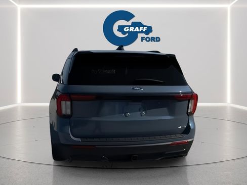 New 2026 Ford Explorer ST-Line w/ ST-Line Street Pack image 5