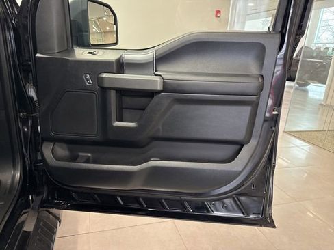 Used 2017 Ford F150 XLT w/ Equipment Group 302A Luxury image 48