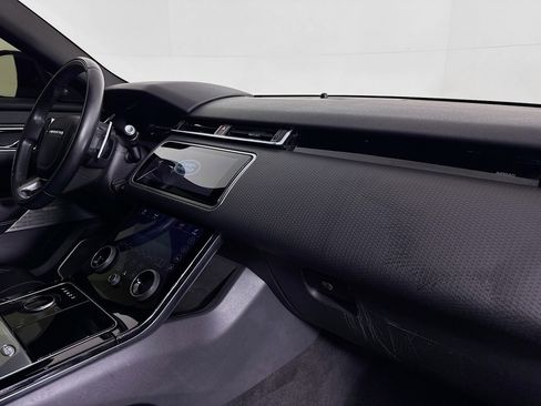 Used 2018 Land Rover Range Rover Velar R-Dynamic SE image 29
