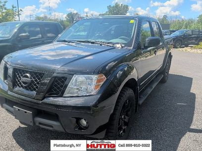 Used 2020 Nissan Frontier SV w/ Midnight Edition Floor Mats
