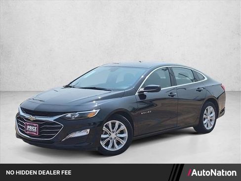 Used 2025 Chevrolet Malibu LT FWD image 1