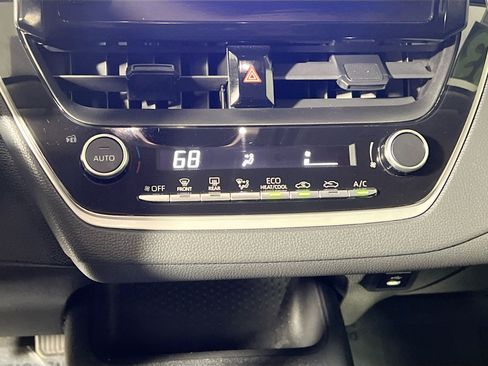 Used 2023 Toyota Corolla LE FWD image 24