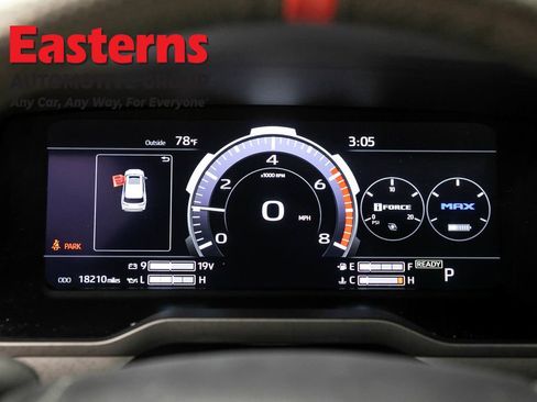 Used 2024 Toyota Sequoia TRD Pro AWD/4WD image 18