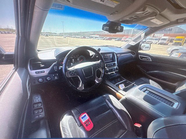 Used 2020 GMC Yukon XL Denali w/ Denali Ultimate Package AWD/4WD image 11