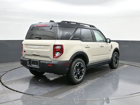 New 2025 Ford Bronco Sport Outer Banks w/ Outer Banks Tech Package+ image 11