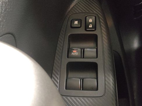 Used 2020 Mitsubishi Eclipse Cross SE image 27