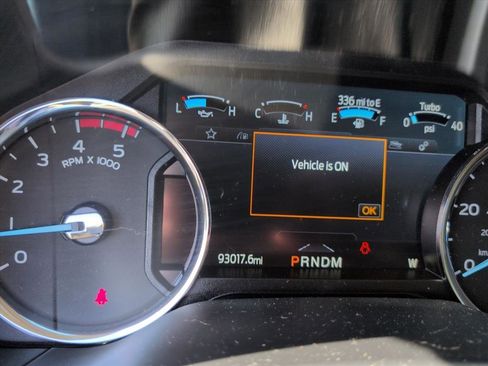 Used 2020 Ford F350 Lariat w/ Lariat Ultimate Package image 4