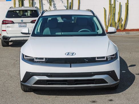 Used 2025 Hyundai Ioniq 5 SEL image 2