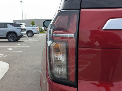 Certified 2021 Chevrolet Suburban High Country w/ Premium Package 2 AWD/4WD image 53
