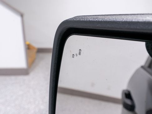 Used 2023 Ford F150 XLT image 14