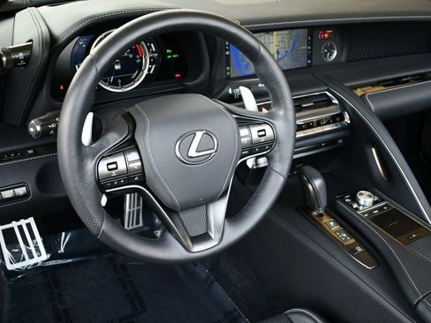 Used 2021 Lexus LC 500 Convertible image 12