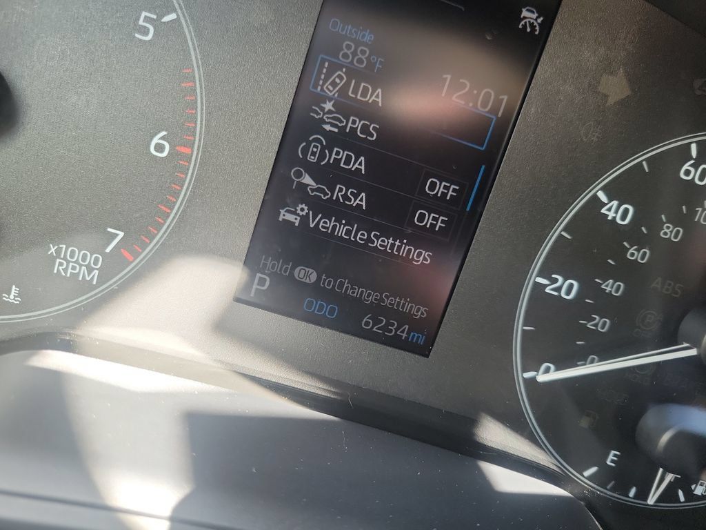 Certified 2024 Toyota Corolla LE FWD image 29