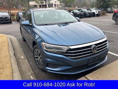 Used 2020 Volkswagen Jetta SE w/ SE Cold Weather Package
