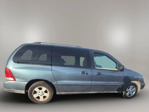 Used 2006 Ford Freestar SE FWD image 8