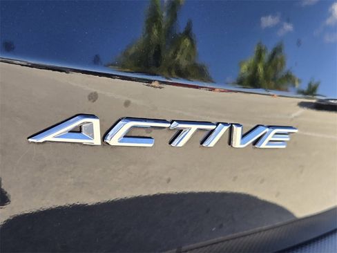 Used 2025 Ford Escape Active image 14