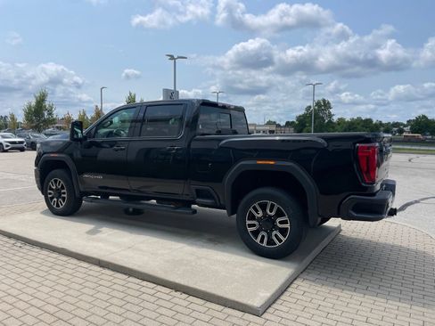 Used 2020 GMC Sierra 2500 AT4 w/ AT4 Premium Package AWD/4WD image 10
