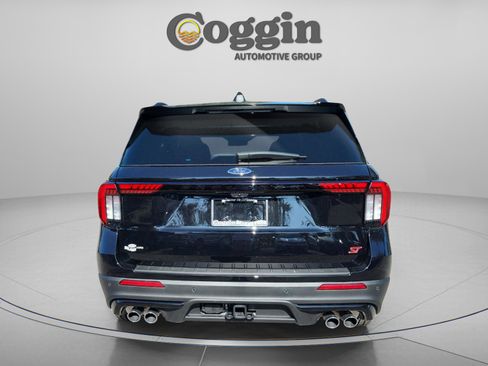 New 2026 Ford Explorer ST w/ Sun And Sound Package image 5