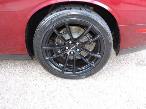 Used 2023 Dodge Challenger SRT Hellcat w/ Driver Convenience Group RWD image 20