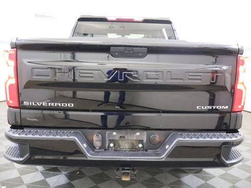 Used 2021 Chevrolet Silverado 1500 Custom image 7