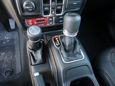 New 2026 Jeep Gladiator Rubicon w/ Steel Power Dome Hood Package image 8