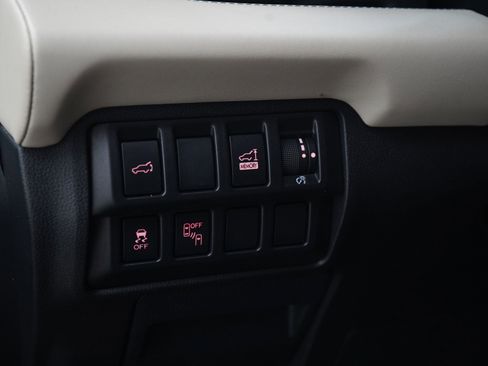 Used 2019 Subaru Ascent Touring AWD/4WD image 30