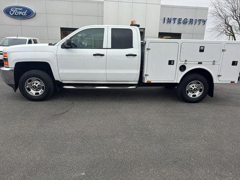 Used 2015 Chevrolet Silverado 2500 W/T w/ WT Fleet Convenience Package image 2