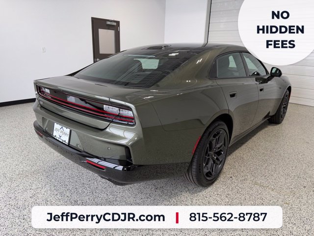 New 2026 Dodge Charger R/T AWD/4WD image 3