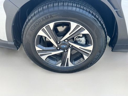 Used 2026 Subaru Crosstrek 2.5i Premium AWD/4WD image 39