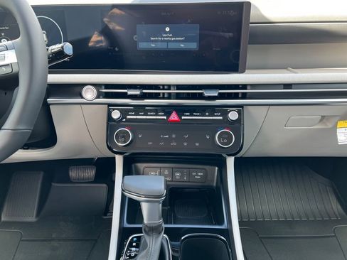 New 2025 Hyundai Tucson SEL image 8