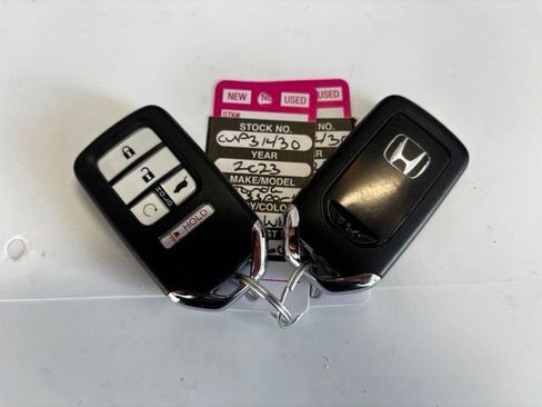 Certified 2023 Honda Passport EX-L image 3