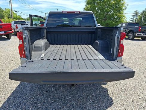 Used 2023 Chevrolet Silverado 1500 LT AWD/4WD image 27