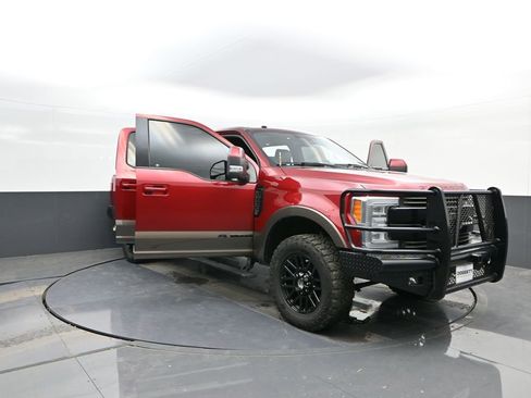 Used 2017 Ford F250 King Ranch w/ King Ranch Ultimate Package image 5